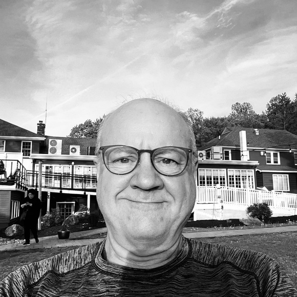 Meet your Posher, David - Picture 1 of 1